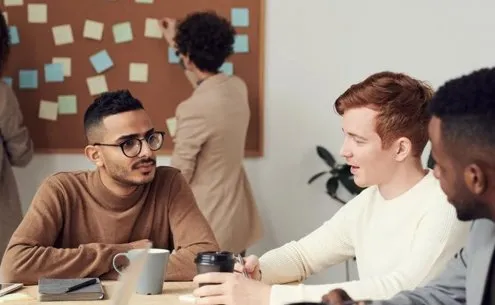 Quando deixar de ser MEI para abrir uma microempresa? Confira as dicas do Dedeko