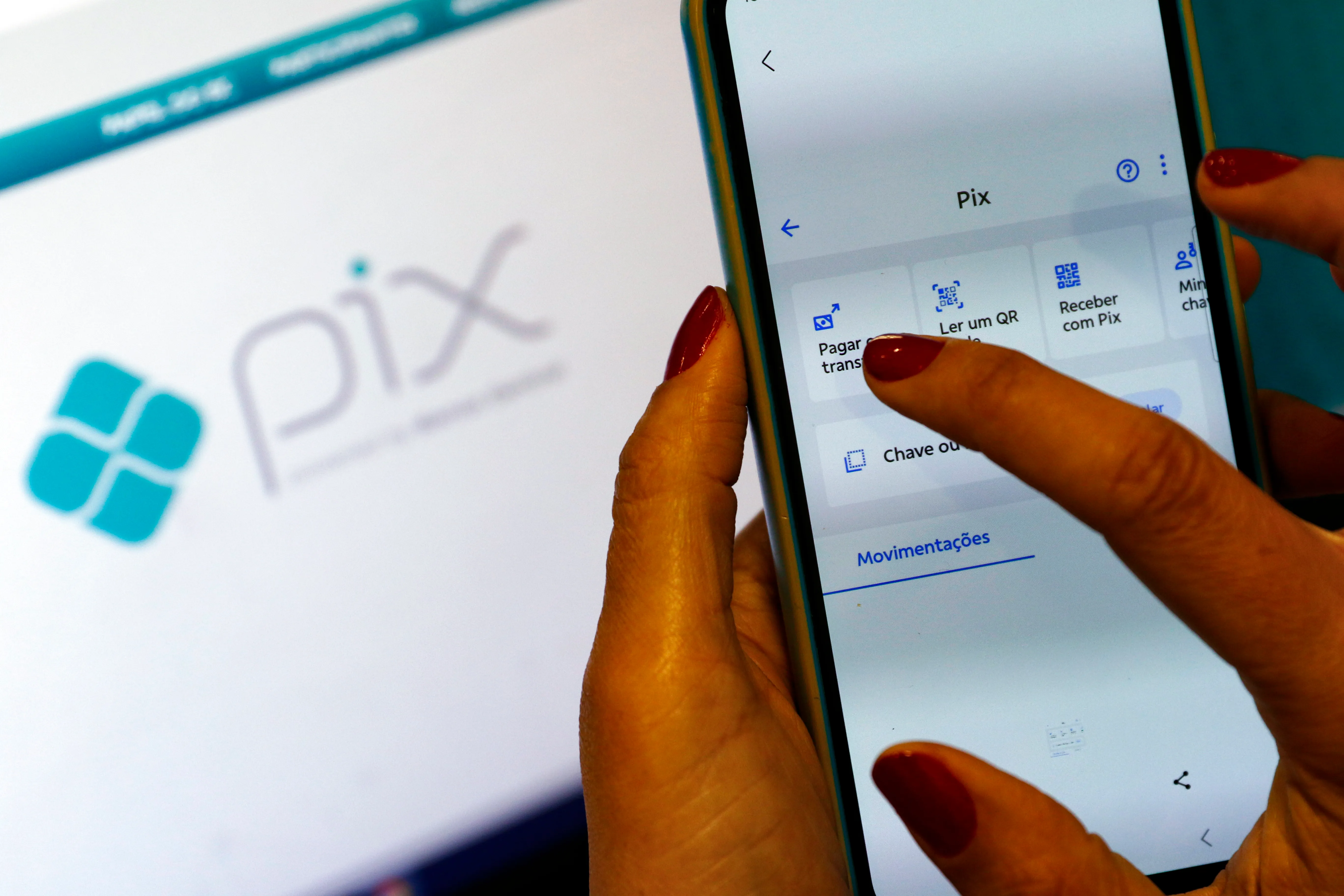 Golpes com Pix causaram R$ 4,94 bilhões em prejuízos em 2024