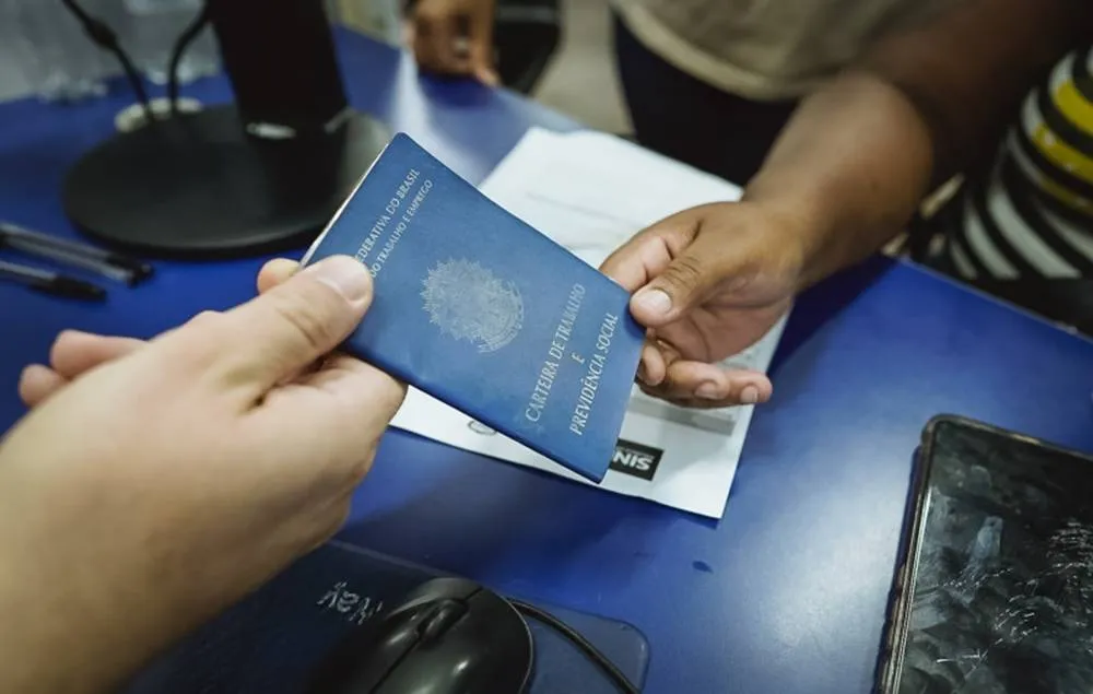 Na busca por emprego? Simm oferece 51 vagas para esta quarta-feira (28)