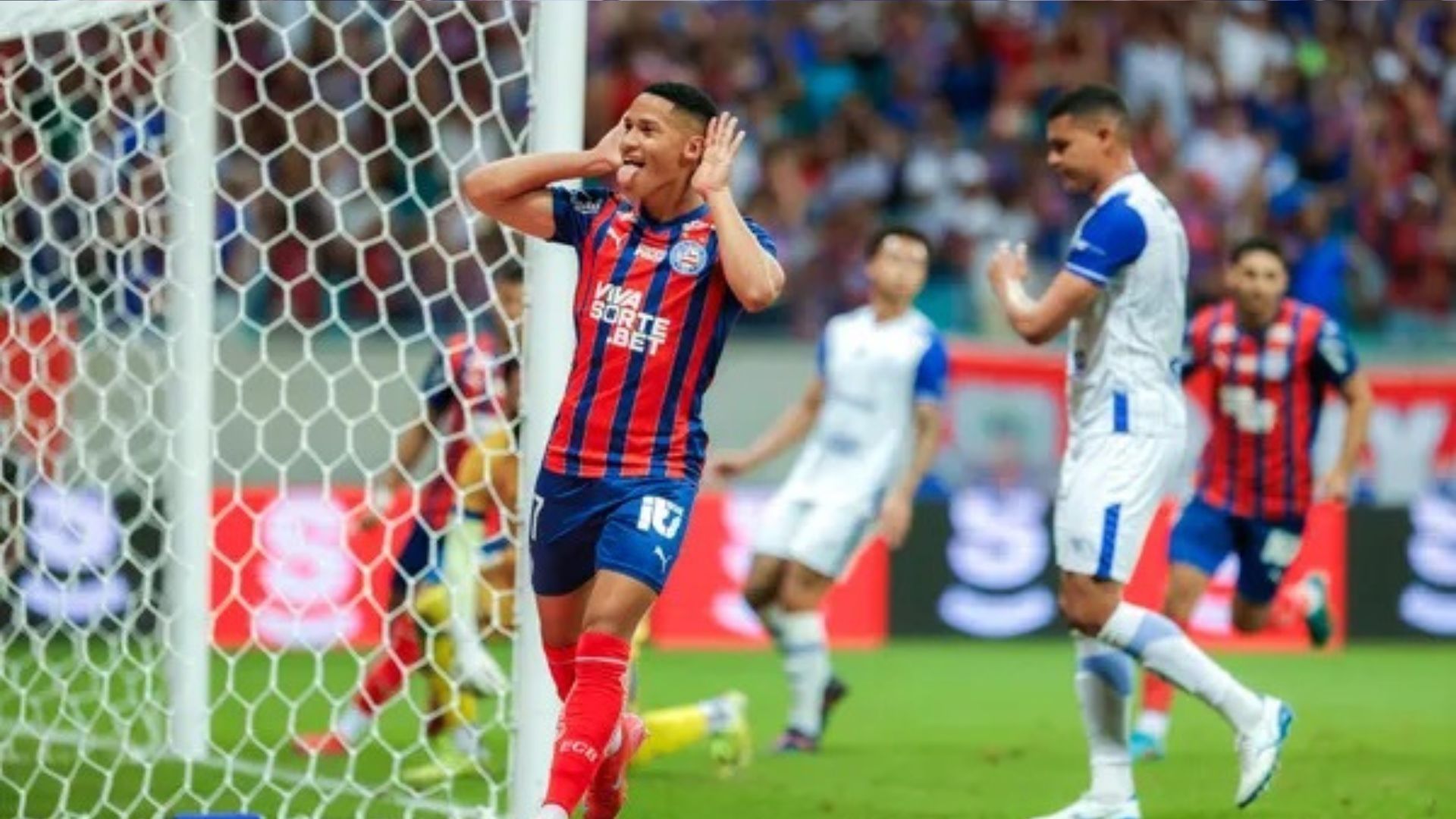 Tiago fez 3 gols apenas no primeiro tempo da grande final da Copa do Nordeste | Foto: Rafael Rodrigues/EC Bahia