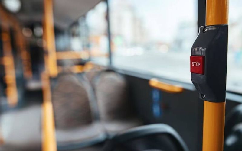 Segundo dados do F&oacute;rum Brasileiro de Seguran&ccedil;a P&uacute;blica, crimes em transportes coletivos, como furtos, assaltos e vandalismo, seguem como uma das principais queixas urbanas no Brasil/Foto: Reprodu&ccedil;&atilde;o&nbsp;