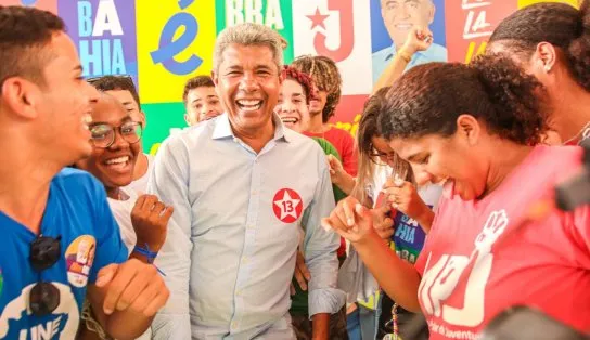 Jerônimo garante fortalecimento dos programas Mais Futuro e Partiu Estágio após encontro com jovens
