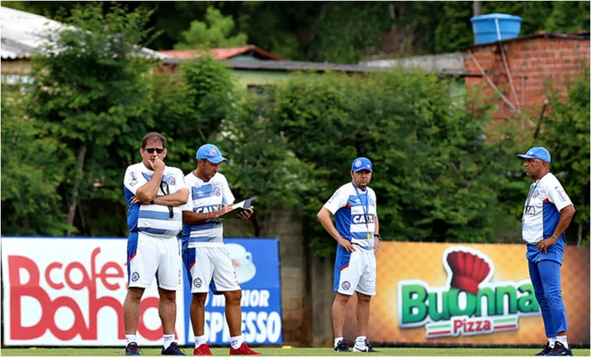 FONTE NOVA: Com mudanças no time titular, Bahia recebe Atlético-PR, a partir das 16h