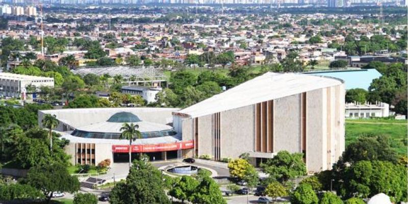 A Universidade Federal de Pernambuco (UFPE) é uma instituição pública federal, estabelecida oficialmente em 1946, com raízes em escolas que remontam ao século XIX/Foto: Reprodução