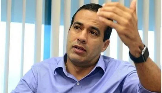 Bruno Reis anuncia vacinação de pacientes de hemodiálise, técnicos de saúde bucal e de enfermagem, na segunda-feira