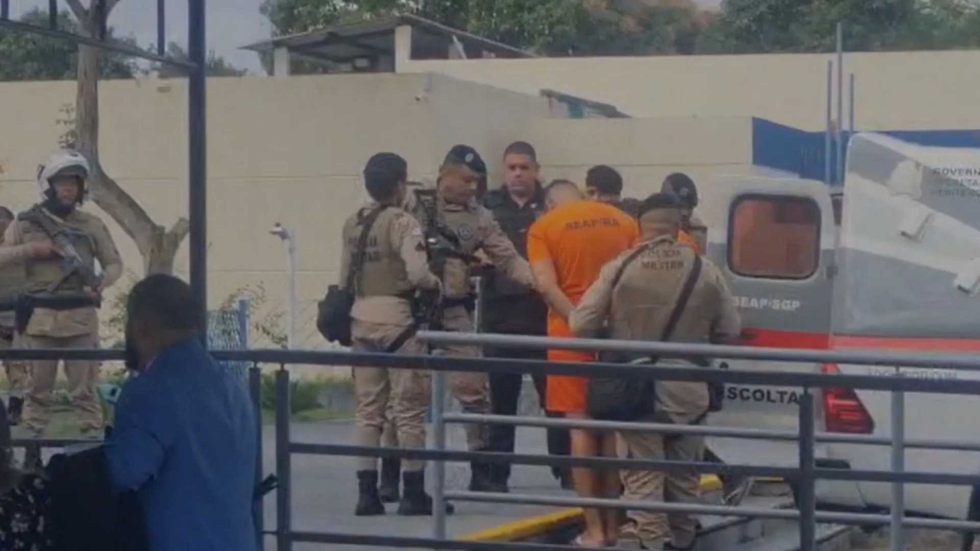 Caso Sara Freitas: veja chegada de réus para retomada do julgamento na Bahia 