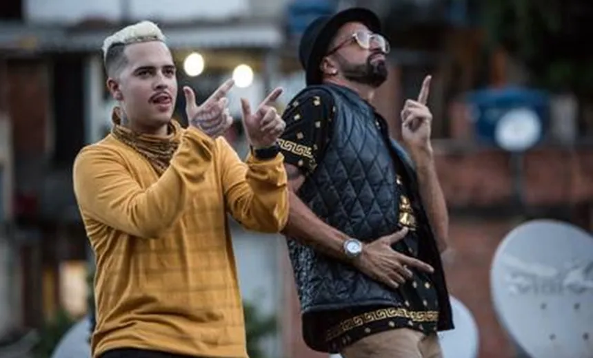 Após morte do macaco Twelves, Latino grava clipe sobre sua história amorosa