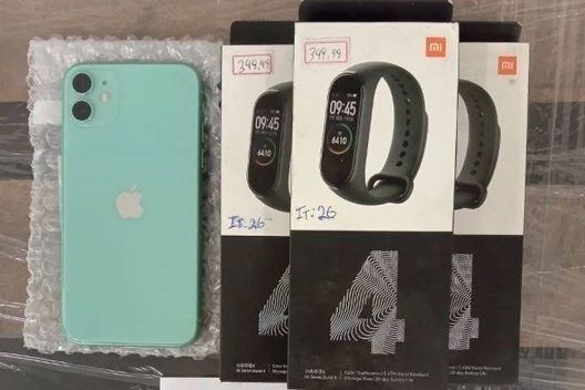 Celular E Smartwatches  Divulgação Receita Federal