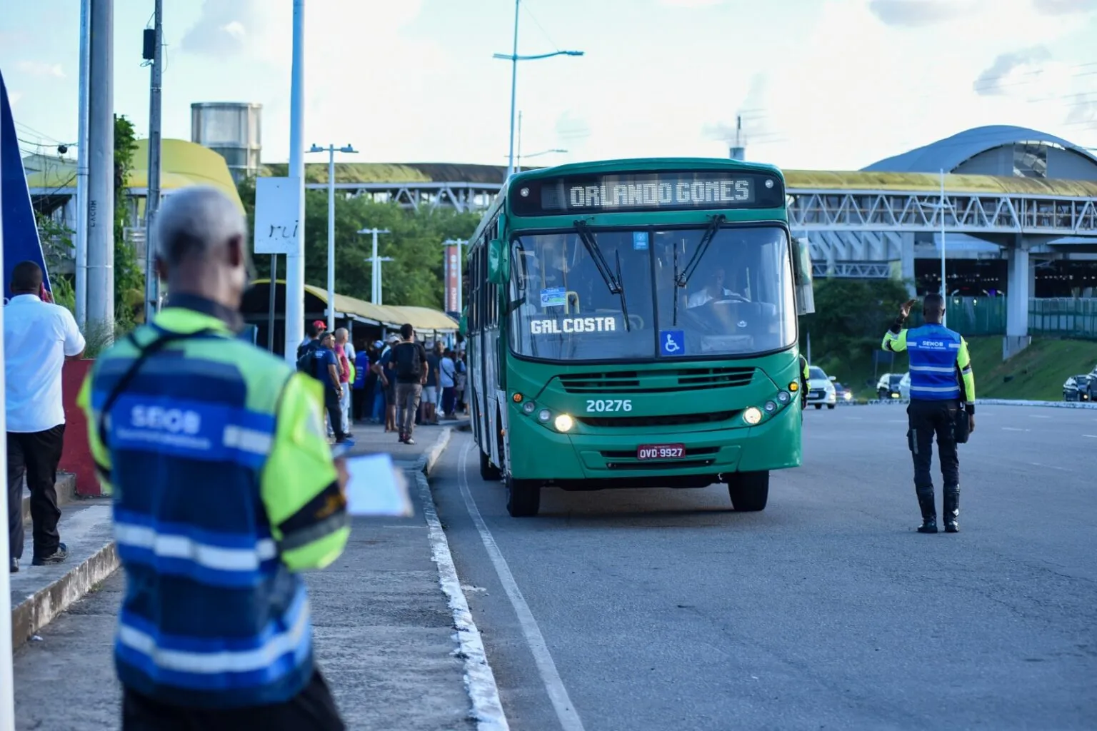 Rodoviários de Salvador vão discutir estado de greve