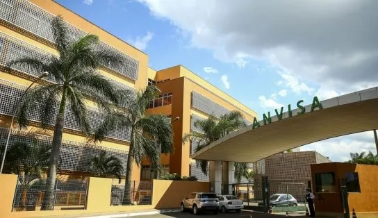 Anvisa solicita ao Butantan informações sobre 3ª dose da CoronaVac