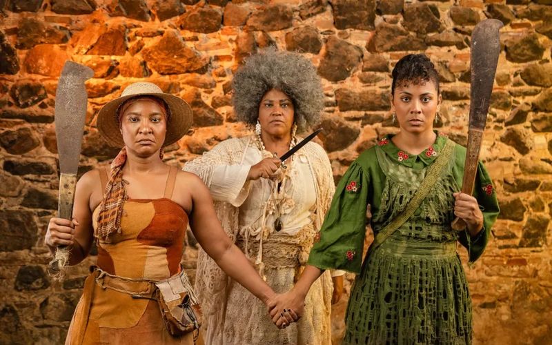 Baseado no romance vencedor dos pr&ecirc;mios Jabuti, Oceanos e LeYa, o espet&aacute;culo adapta para os palcos uma das obras mais importantes da literatura brasileira contempor&acirc;nea/Foto: Divulga&ccedil;&atilde;o&nbsp;