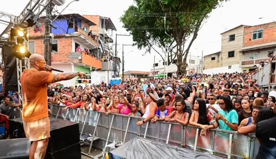 Natal do GG: Léo Santana realiza show gratuito na Boa Vista do Lobato