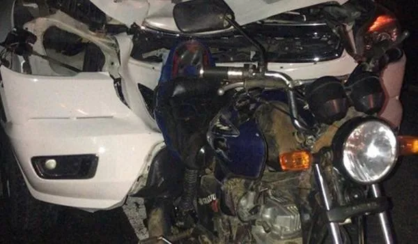 Dois irmãos e criança de 4 anos morrem em acidente envolvendo motocicleta na BR-116
