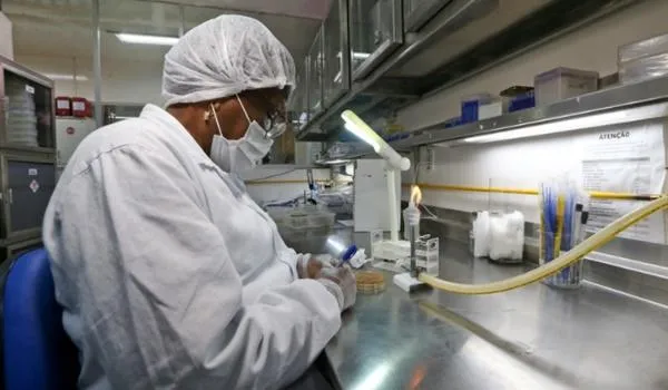 Bahia passa dos 390 mil casos confirmados de Covid-19; mais de 3 mil foram registrados nas últimas 24 horas