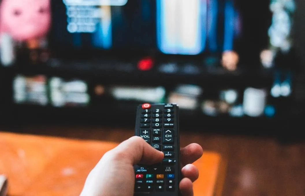 Famílias de 18 cidades baianas podem solicitar parabólica digital gratuita