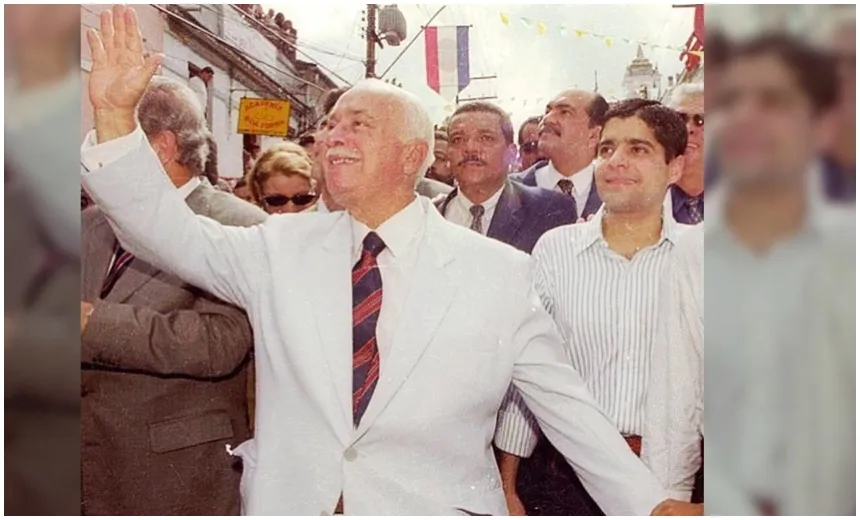 Morte de ACM completa 12 anos; Neto homenageia avô: "que saudade"; veja