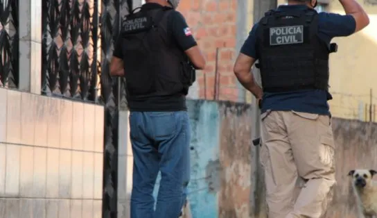 Homem é preso por abusar sexualmente de criança, em Vitória da Conquista; crime acontecia há cinco anos