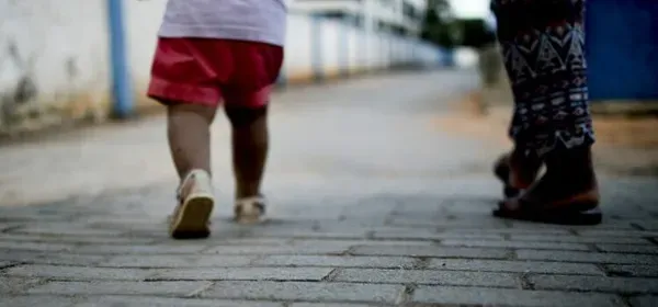 Dificuldade de acesso afeta uma em cada quatro crianças de até três anos que não frequentam a creche na Bahia, segundo estudo. Foto: André Borges / Agência Brasil