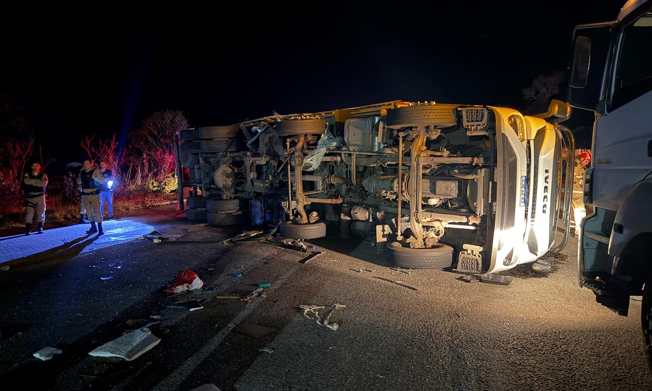 Acidente com &ocirc;nibus de turismo deixa seis mortos e mais de 40 feridos na BR-116. Foto: Reprodu&ccedil;&atilde;o