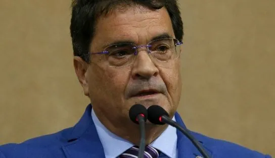Problemas ambientais de Pedra do Cavalo preocupam deputado baiano