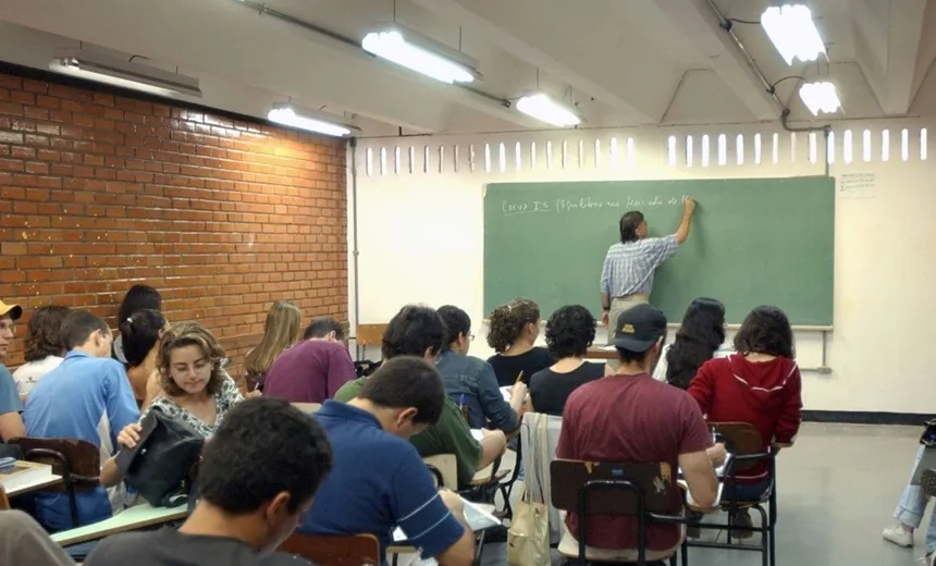 Candidatos têm até hoje para comprovar informações do ProUni