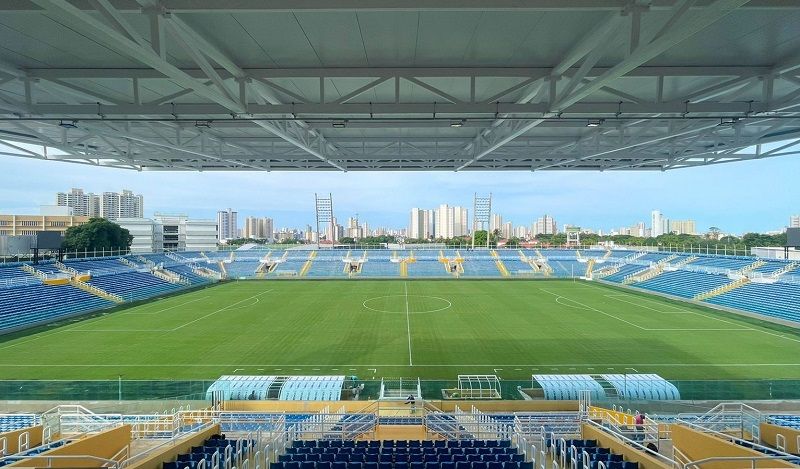 Ceará e Vitória duelam no estádio Presidente Vargas, em Fortaleza. Foto: Reprodução