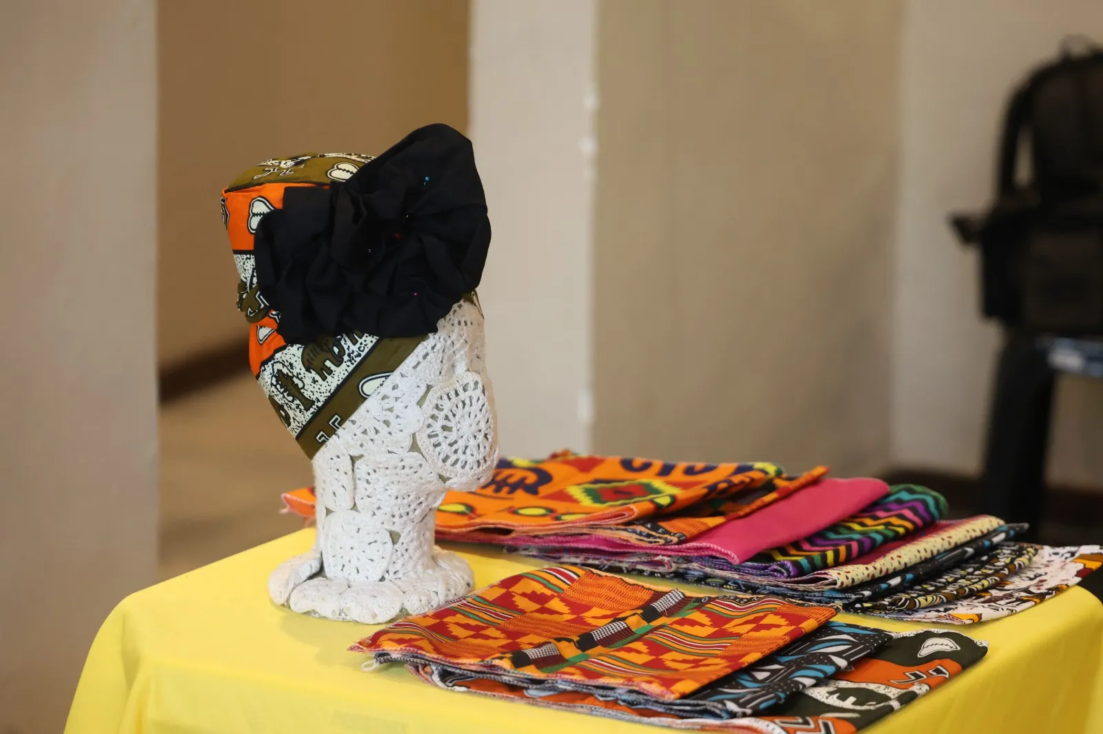 Governo cria WhatsApp para denunciar racismo no Carnaval