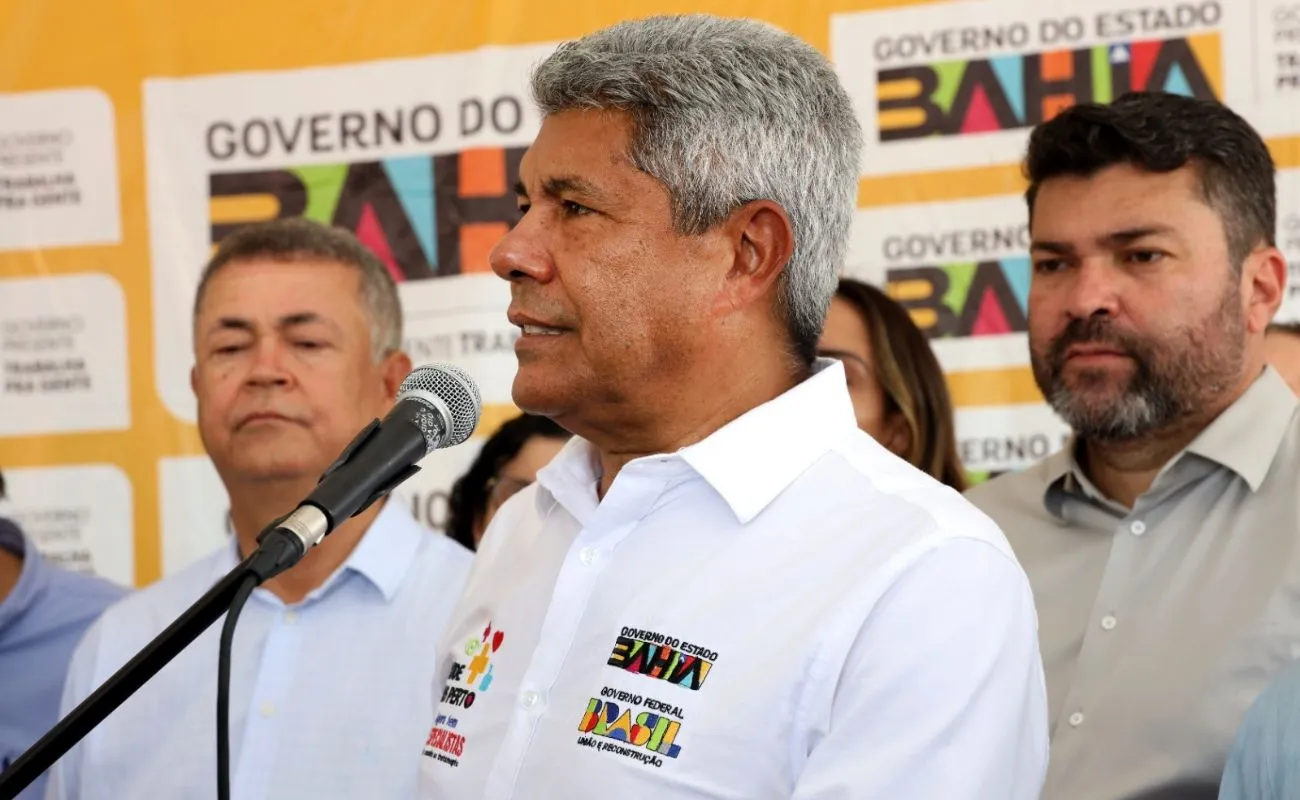'Não criem alarde', diz Jerônimo sobre caso com suspeita de metanol na Bahia