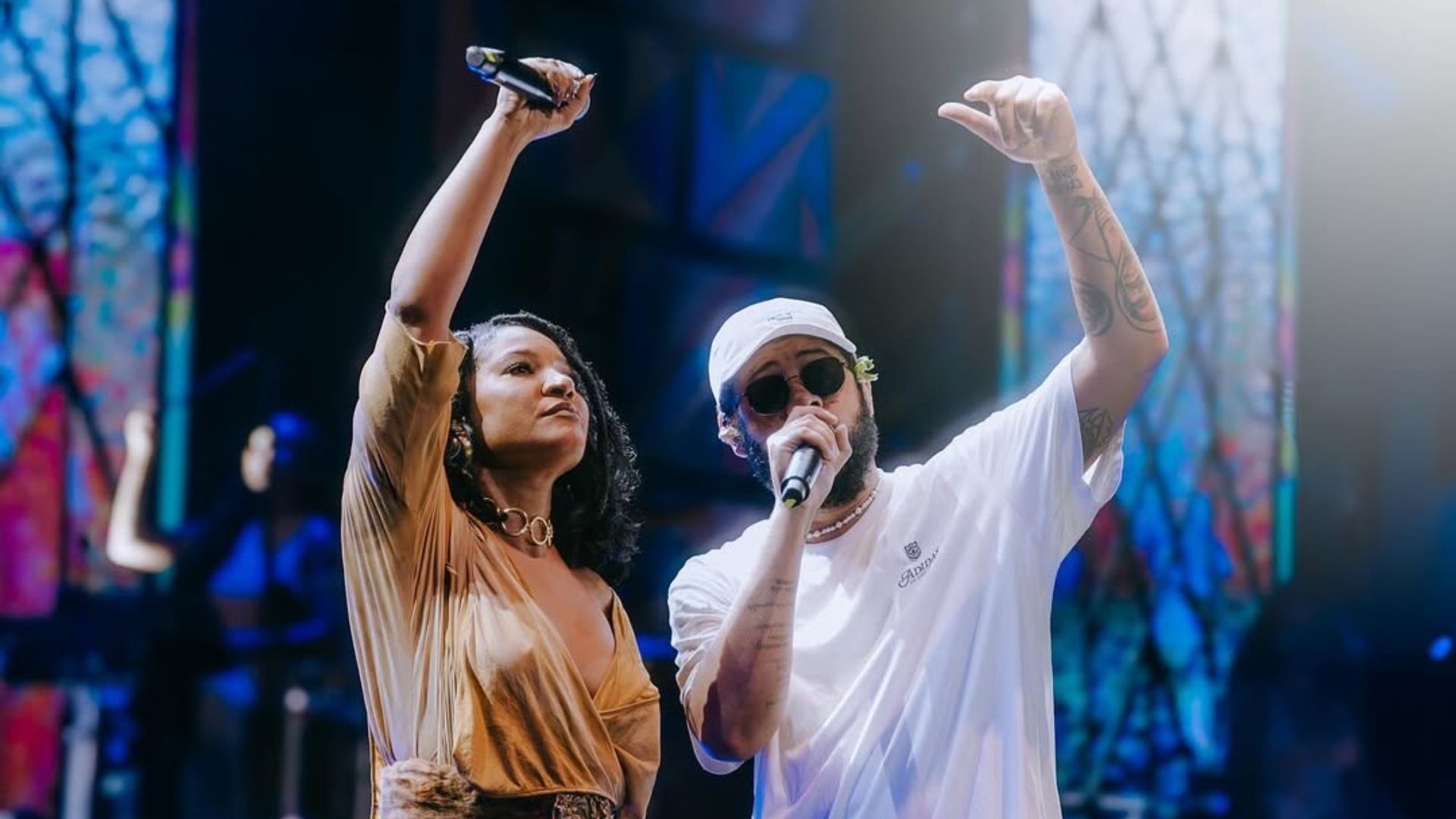 Larissa e Emicida em Salvador | Foto: Caio Lírio/reprodução/Instagram (@larissaluzeluz)