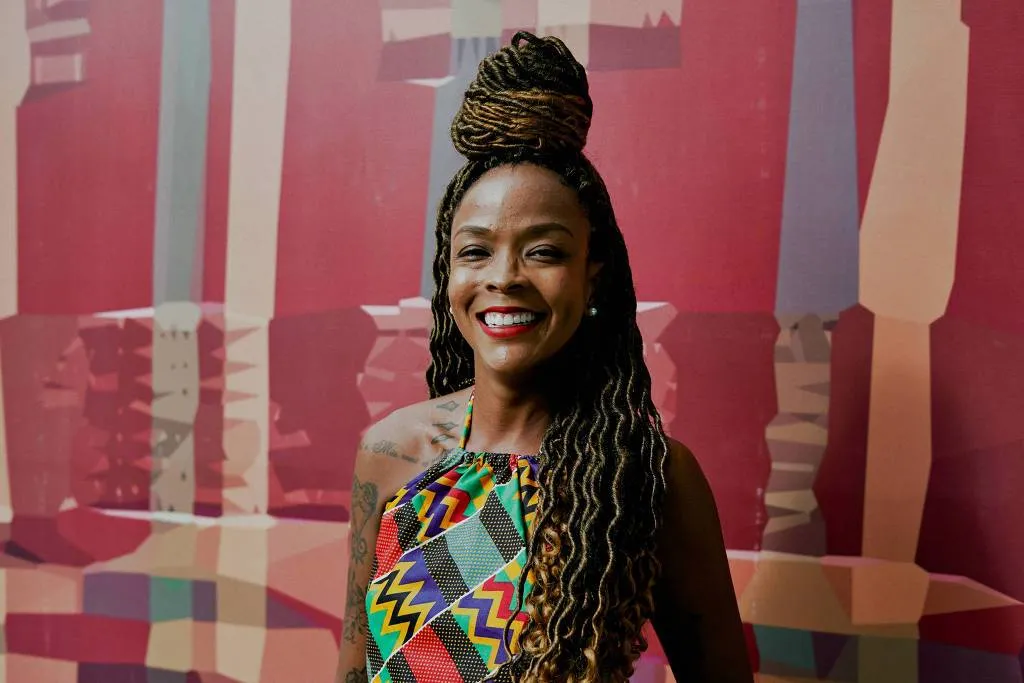 'O Poder Delas': Bárbara Carine é idealizadora da primeira escola afro-brasileira