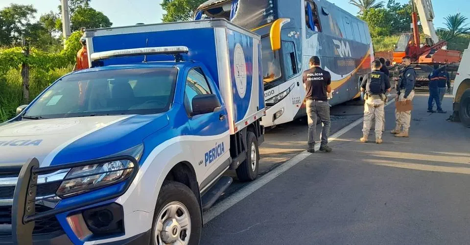 Mulher morre em hospital e sobe para 9 número de vítimas fatais em acidente no sul da Bahia