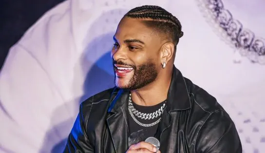Tony Sales lança CD com gravação ao vivo do primeiro show solo em Periperi