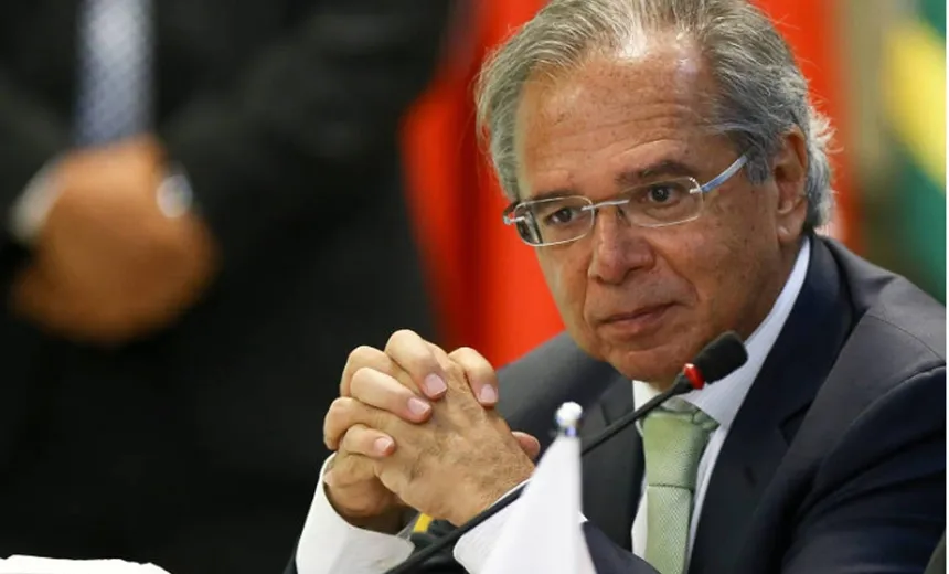 "Governo vai privatizar 17 estatais", diz Ministro Paulo Guedes; Correios e EBC estão na lista 