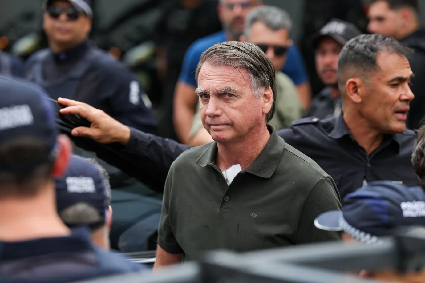 STF analisa se mantém prisão preventiva de Jair Bolsonaro