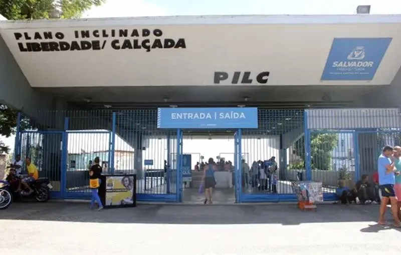 Plano inclinado da Liberdade tem atendimento suspenso neste sábado