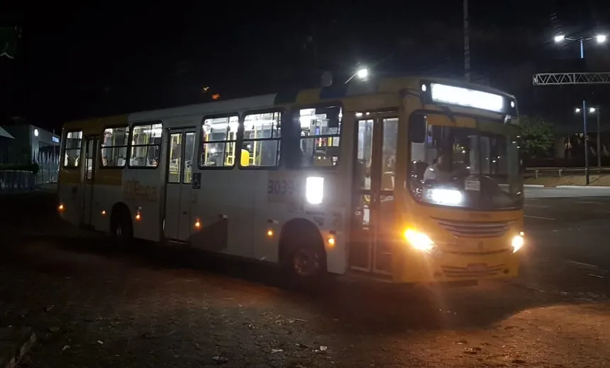 Viagem errada: PM prende nove após “arrastão” dentro de ônibus na Suburbana