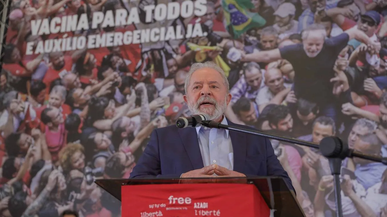 Lula critica comentários sobre derrotas do governo no Congresso: 'Está tudo normal'