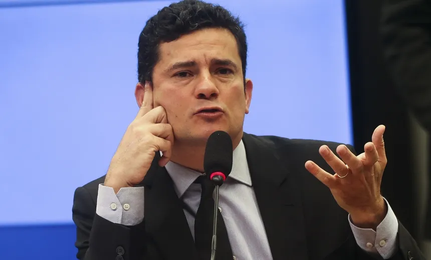Celular do ministro Sergio Moro sofre tentativa de invasão