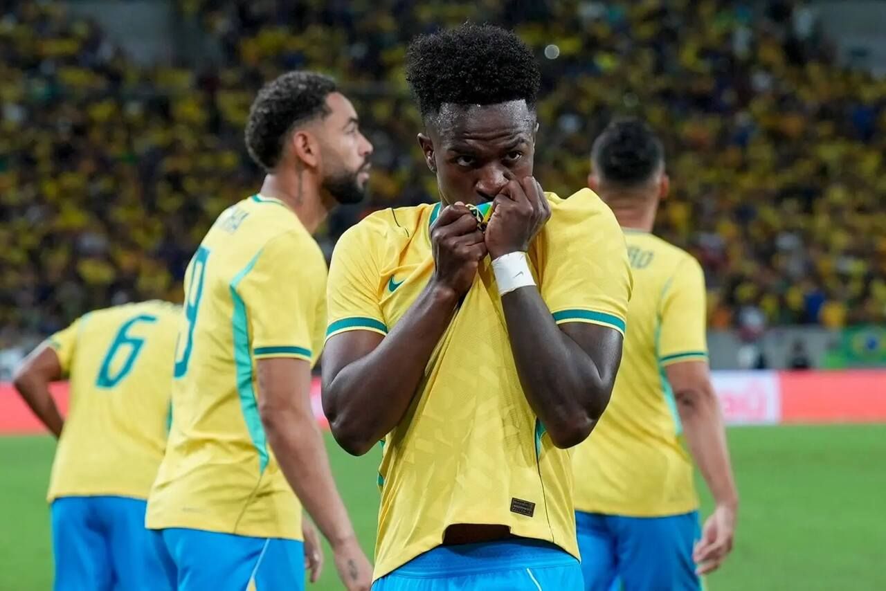 Vini Jr Na Selecao Brasileira Dcf5136670