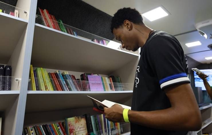 Funda&ccedil;&atilde;o Pedro Calmon promove a&ccedil;&otilde;es de est&iacute;mulo &agrave; leitura na Flica 2023