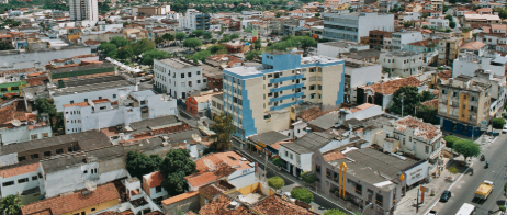 Cinco pessoas suspeitas de integrar uma organiza&ccedil;&atilde;o criminosa especializada em aplicar golpes banc&aacute;rios foram presas durante a Opera&ccedil;&atilde;o M&aacute;scara, em Jequi&eacute;, nesta ter&ccedil;a-feira (3). | Foto: Prefeitura de Jequi&eacute;