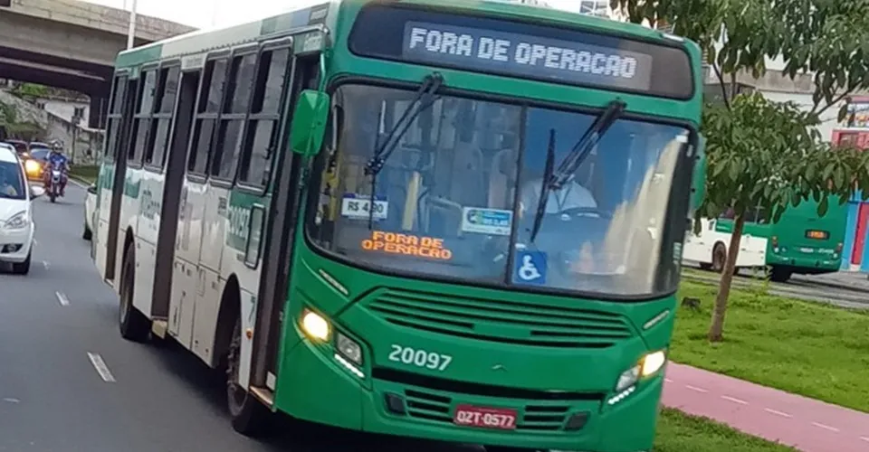 'Fora de operação': ônibus seguem sem circular no Bairro da Paz e São Gonçalo