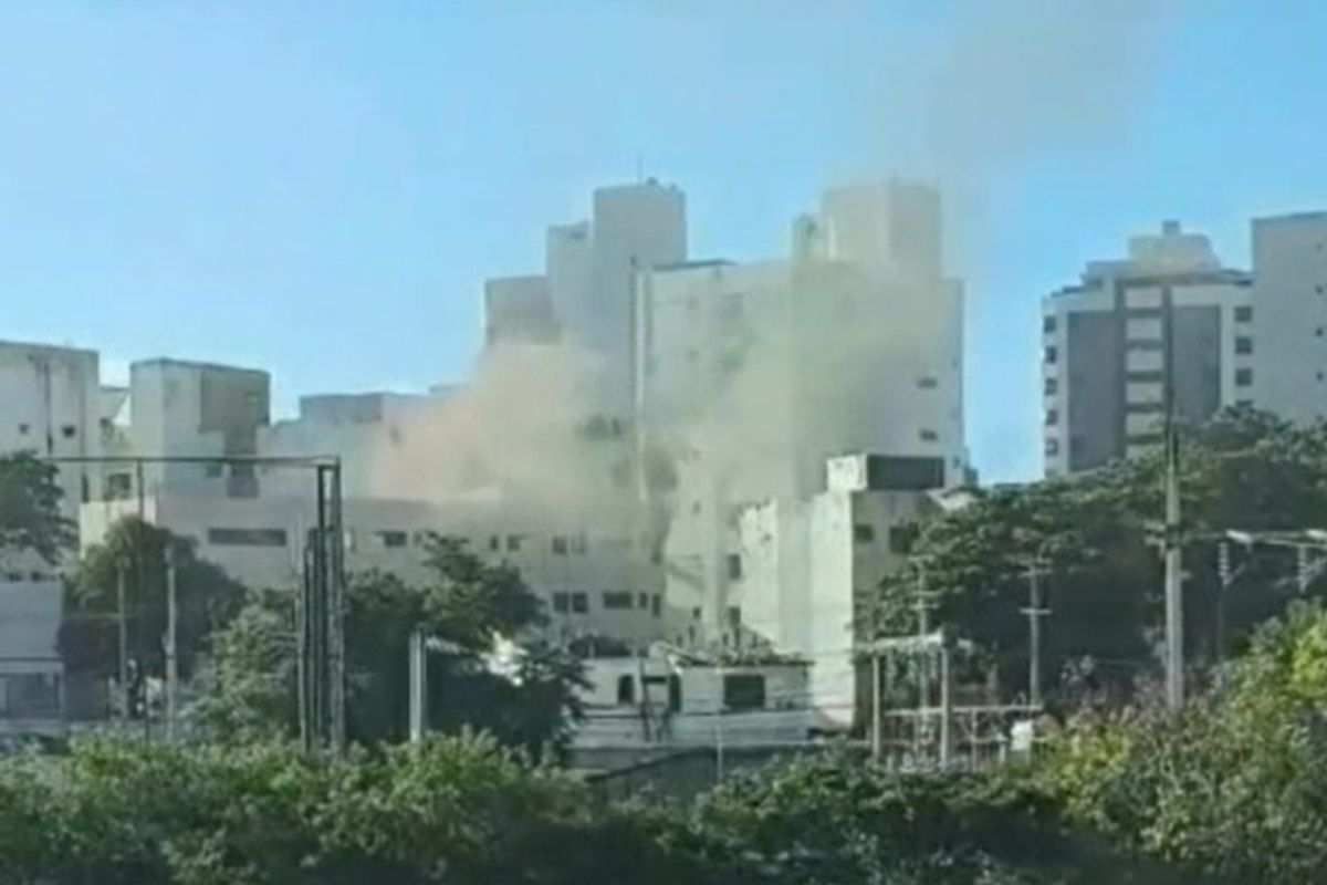 Inc&ecirc;ndio No Costa Azul. Reprodu&ccedil;&atilde;o Rede Social 