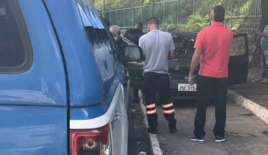 Polícia localiza carro usado por assassinos de policial civil em Salvador; dois suspeitos são detidos