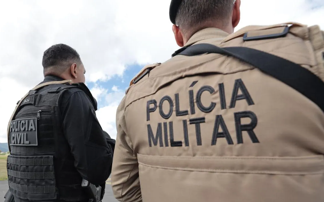 Menina de 11 anos é morta enquanto brincava em frente de casa em Feira de Santana