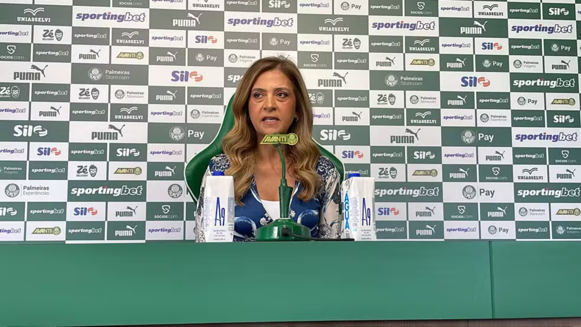 A presidente do Palmeiras, Leila Pereira, anunciou que solicitará à Conmebol a exclusão do Cerro Porteño da Libertadores Sub-20. Foto: Reprodução| X