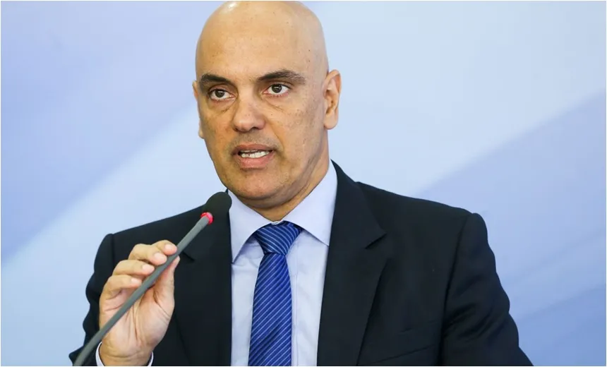 Ministro Alexandre de Moraes revoga decisão que mandou site retirar notícia do ar