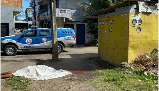Vendedor de queijo é morto com tiros de arma longa e tem rosto desfigurado no Subúrbio de Salvador  
