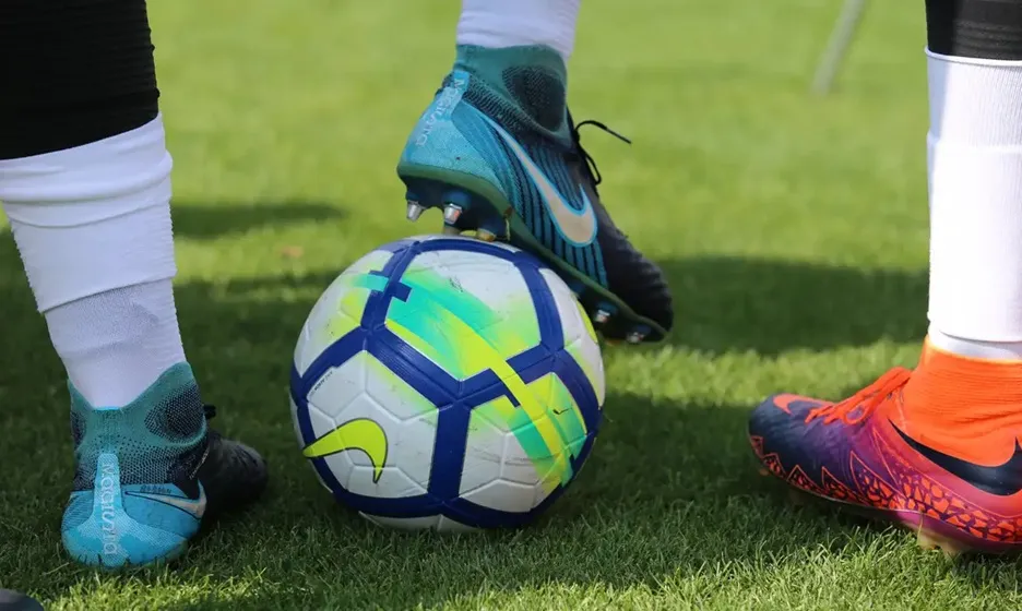 Jogos de hoje: onde assistir ao vivo e horários no Brasil