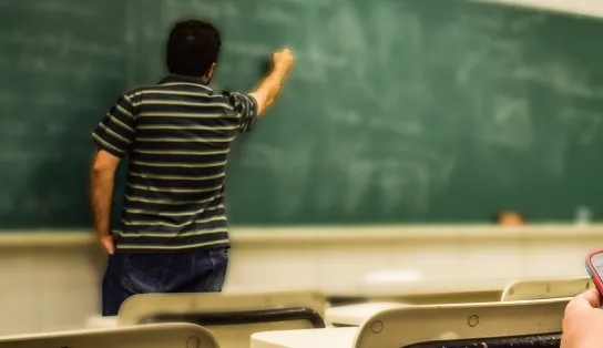 Estado prorroga prazo de inscrição em concurso para professor e coordenador pedagógico; veja a nova data